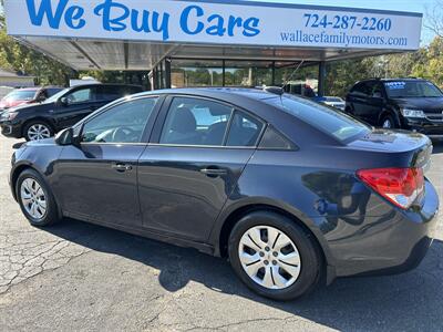 2015 Chevrolet Cruze LS Auto   - Photo 3 - Butler, PA 16001