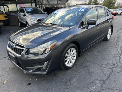 2016 Subaru Impreza 2.0i   - Photo 2 - Butler, PA 16001