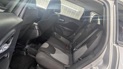 2016 Jeep Cherokee Sport Altitude   - Photo 13 - Butler, PA 16001