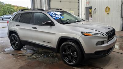 2016 Jeep Cherokee Sport Altitude   - Photo 5 - Butler, PA 16001