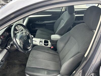 2014 Subaru Legacy 2.5i Premium   - Photo 7 - Butler, PA 16001