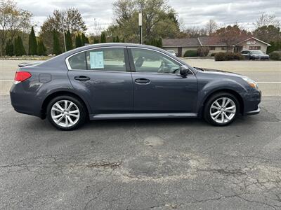 2014 Subaru Legacy 2.5i Premium   - Photo 4 - Butler, PA 16001