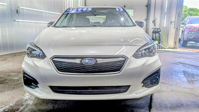 2017 Subaru Impreza 2.0i   - Photo 7 - Butler, PA 16001