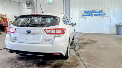 2017 Subaru Impreza 2.0i   - Photo 4 - Butler, PA 16001