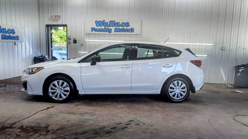 2017 Subaru Impreza 2.0i   - Photo 1 - Butler, PA 16001