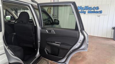 2012 Subaru Forester 2.5X   - Photo 16 - Butler, PA 16001