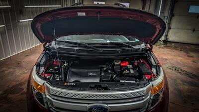 2015 Ford Explorer XLT   - Photo 9 - Butler, PA 16001