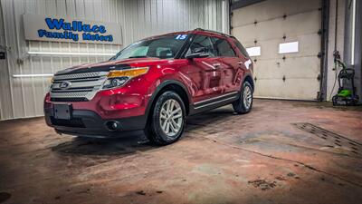 2015 Ford Explorer XLT   - Photo 2 - Butler, PA 16001