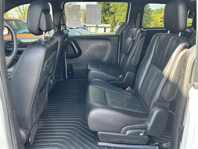 2019 Dodge Grand Caravan GT   - Photo 13 - Butler, PA 16001