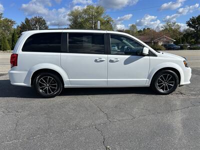 2019 Dodge Grand Caravan GT   - Photo 4 - Butler, PA 16001