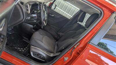 2015 Jeep Renegade Latitude   - Photo 11 - Butler, PA 16001