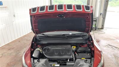 2016 Jeep Cherokee Trailhawk   - Photo 9 - Butler, PA 16001