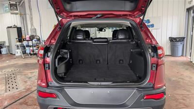 2016 Jeep Cherokee Trailhawk   - Photo 18 - Butler, PA 16001
