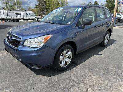 2014 Subaru Forester 2.5i   - Photo 2 - Butler, PA 16001