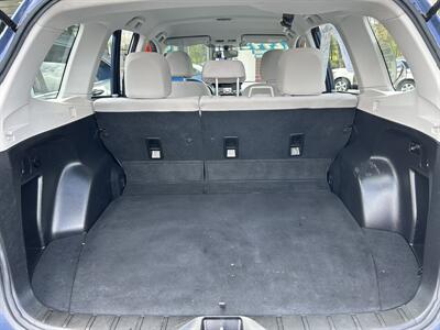 2014 Subaru Forester 2.5i   - Photo 13 - Butler, PA 16001