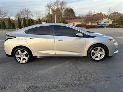 2018 Chevrolet Volt LT   - Photo 4 - Butler, PA 16001