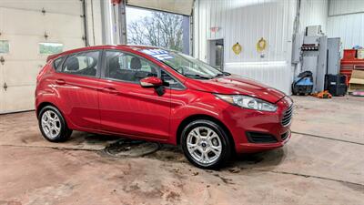 2016 Ford Fiesta SE   - Photo 5 - Butler, PA 16001