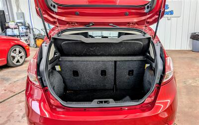 2016 Ford Fiesta SE   - Photo 18 - Butler, PA 16001
