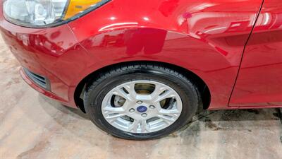 2016 Ford Fiesta SE   - Photo 9 - Butler, PA 16001
