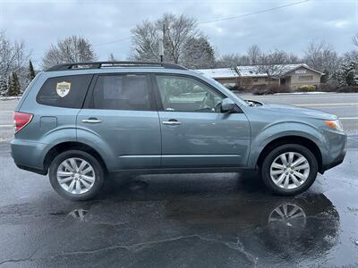 2011 Subaru Forester 2.5X Premium   - Photo 4 - Butler, PA 16001