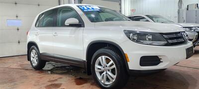 2012 Volkswagen Tiguan S 4Motion   - Photo 4 - Butler, PA 16001
