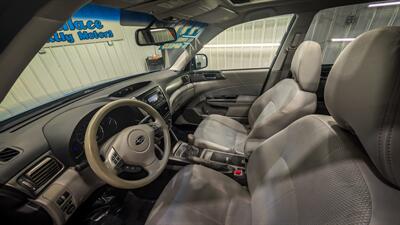 2011 Subaru Forester 2.5X Premium   - Photo 20 - Butler, PA 16001
