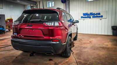 2019 Jeep Cherokee Altitude   - Photo 4 - Butler, PA 16001
