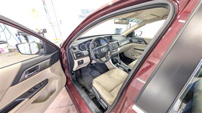 2014 Honda Accord LX   - Photo 20 - Butler, PA 16001