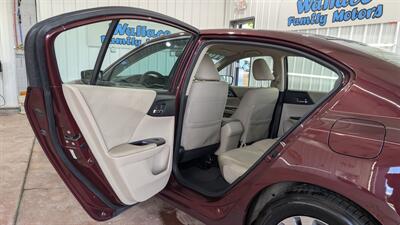 2014 Honda Accord LX   - Photo 12 - Butler, PA 16001