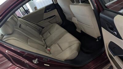 2014 Honda Accord LX   - Photo 17 - Butler, PA 16001