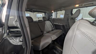 2016 Toyota Sienna XLE 7-Passenger   - Photo 18 - Butler, PA 16001