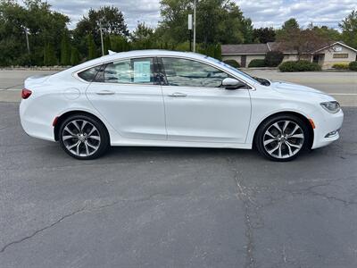 2016 Chrysler 200 C  AWD - Photo 4 - Butler, PA 16001