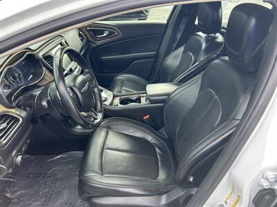 2016 Chrysler 200 C  AWD - Photo 7 - Butler, PA 16001