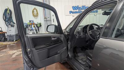 2011 Suzuki SX4 Crossover   - Photo 10 - Butler, PA 16001