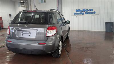 2011 Suzuki SX4 Crossover   - Photo 4 - Butler, PA 16001