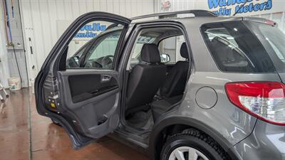 2011 Suzuki SX4 Crossover   - Photo 12 - Butler, PA 16001