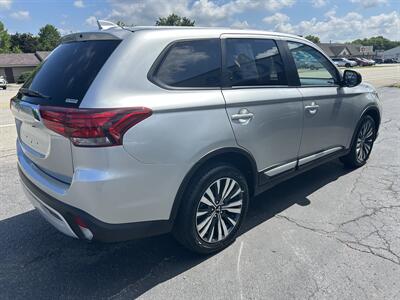 2020 Mitsubishi Outlander ES   - Photo 5 - Butler, PA 16001