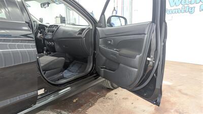 2017 Mitsubishi Outlander Sport ES   - Photo 14 - Butler, PA 16001