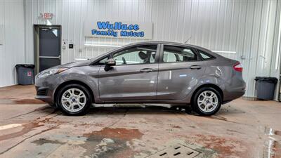 2014 Ford Fiesta SE   - Photo 1 - Butler, PA 16001
