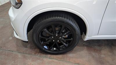 2018 Dodge Durango SXT   - Photo 8 - Butler, PA 16001