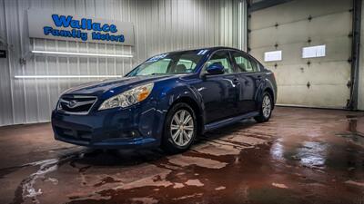2011 Subaru Legacy 2.5i Premium   - Photo 2 - Butler, PA 16001
