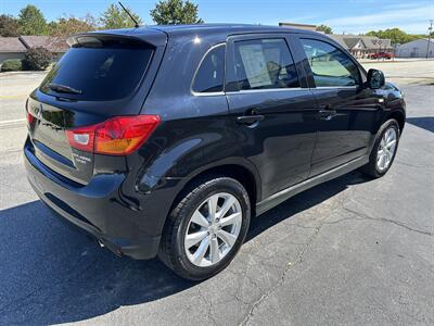 2015 Mitsubishi Outlander Sport SE  AWD - Photo 5 - Butler, PA 16001