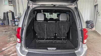 2016 Dodge Grand Caravan SXT Plus   - Photo 18 - Butler, PA 16001