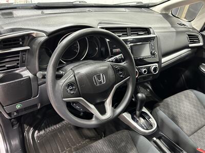 2015 Honda Fit LX   - Photo 9 - Butler, PA 16001