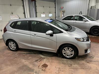 2015 Honda Fit LX   - Photo 4 - Butler, PA 16001