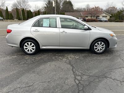 2010 Toyota Corolla LE   - Photo 4 - Butler, PA 16001