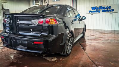 2016 Mitsubishi Lancer ES   - Photo 4 - Butler, PA 16001