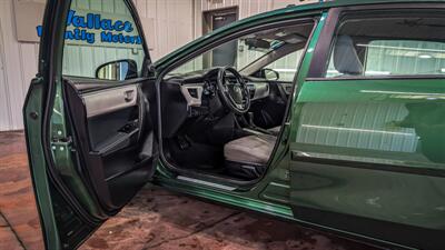 2015 Toyota Corolla LE   - Photo 10 - Butler, PA 16001