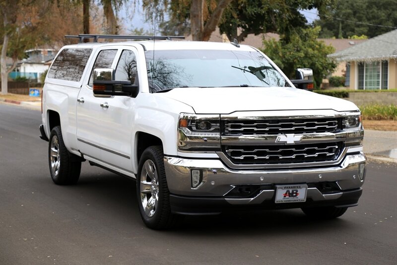 2017 Chevrolet Silverado 1500 LTZ photo 5