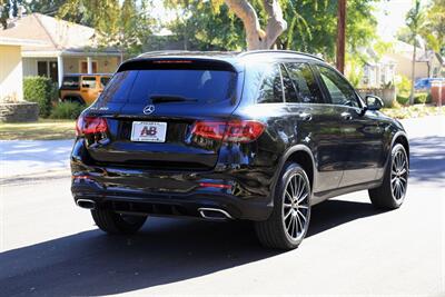 2021 Mercedes-Benz GLC GLC300 AMG Line/Night Edition Premium Package   - Photo 9 - Pasadena, CA 91107